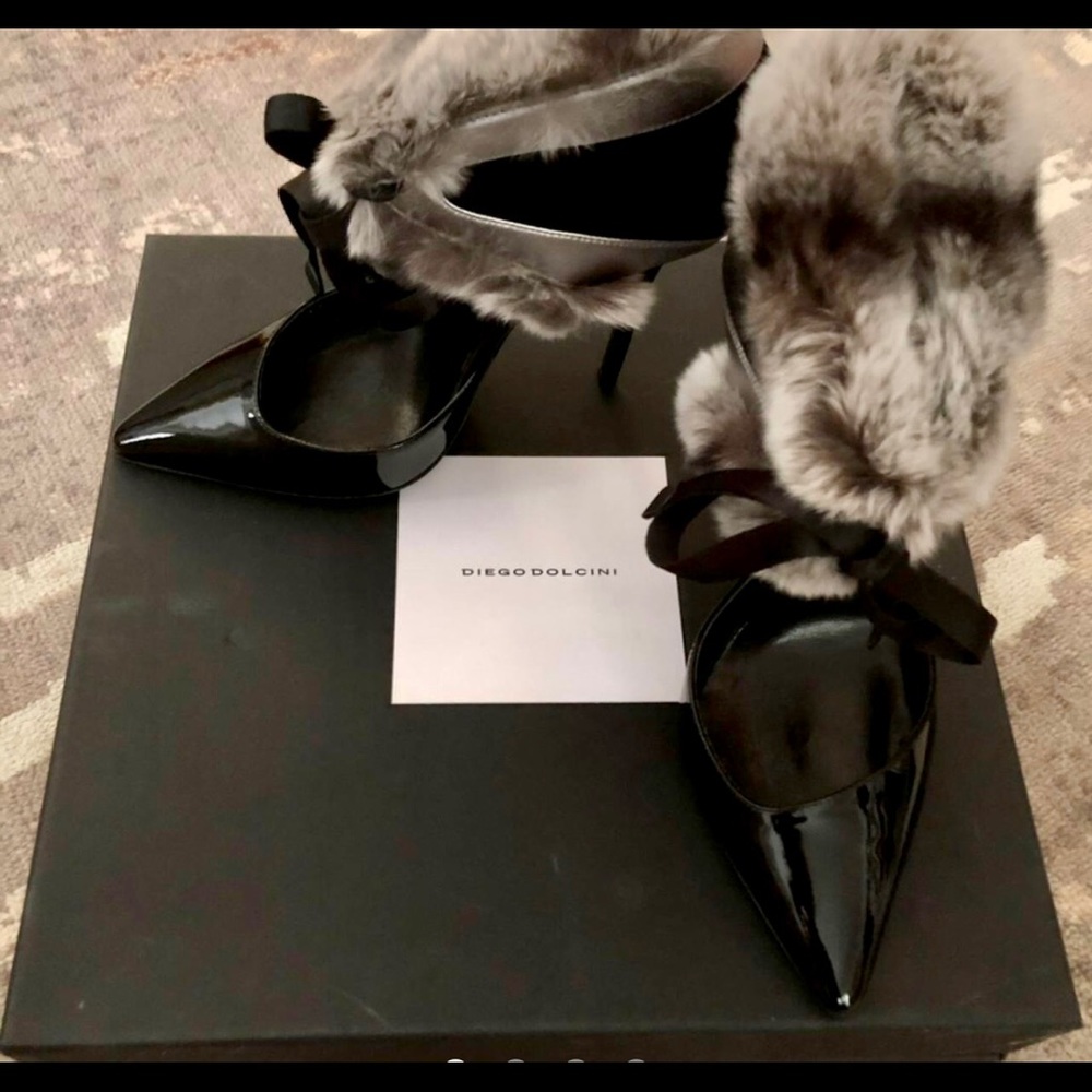 Diego Dolcini Black / Silver Patent Pump Real Fur Heels !!!🍾🖤🖤🖤